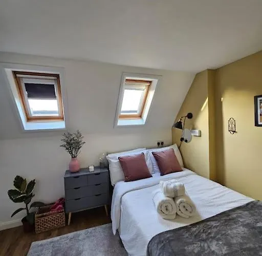 Fulham 2 Bedroom Apartment