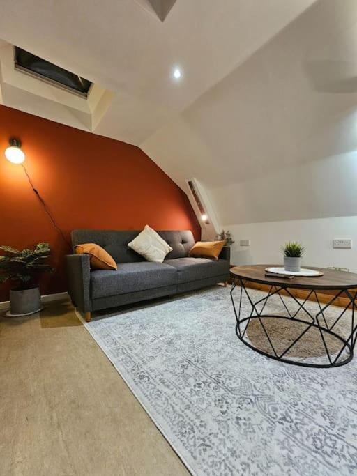 Apartment Fulham 2 Bedroom *